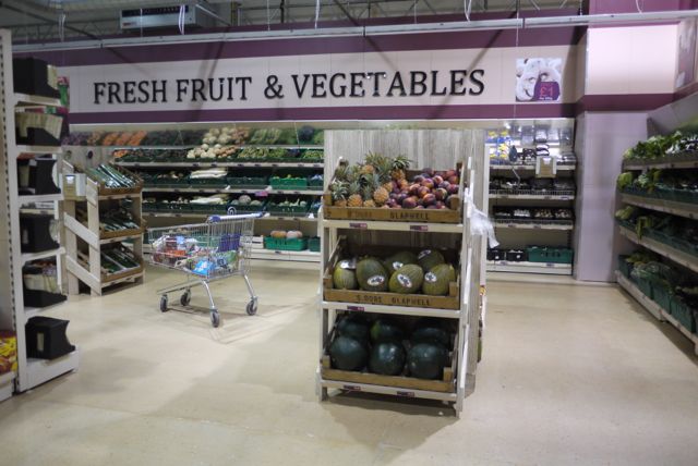 SWSF Supermarket Shelving from Cucumber TV Series