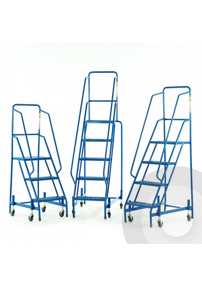 metal steps on wheels