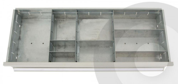 Internal compartment with dividers for expo 4 roll out drawer
